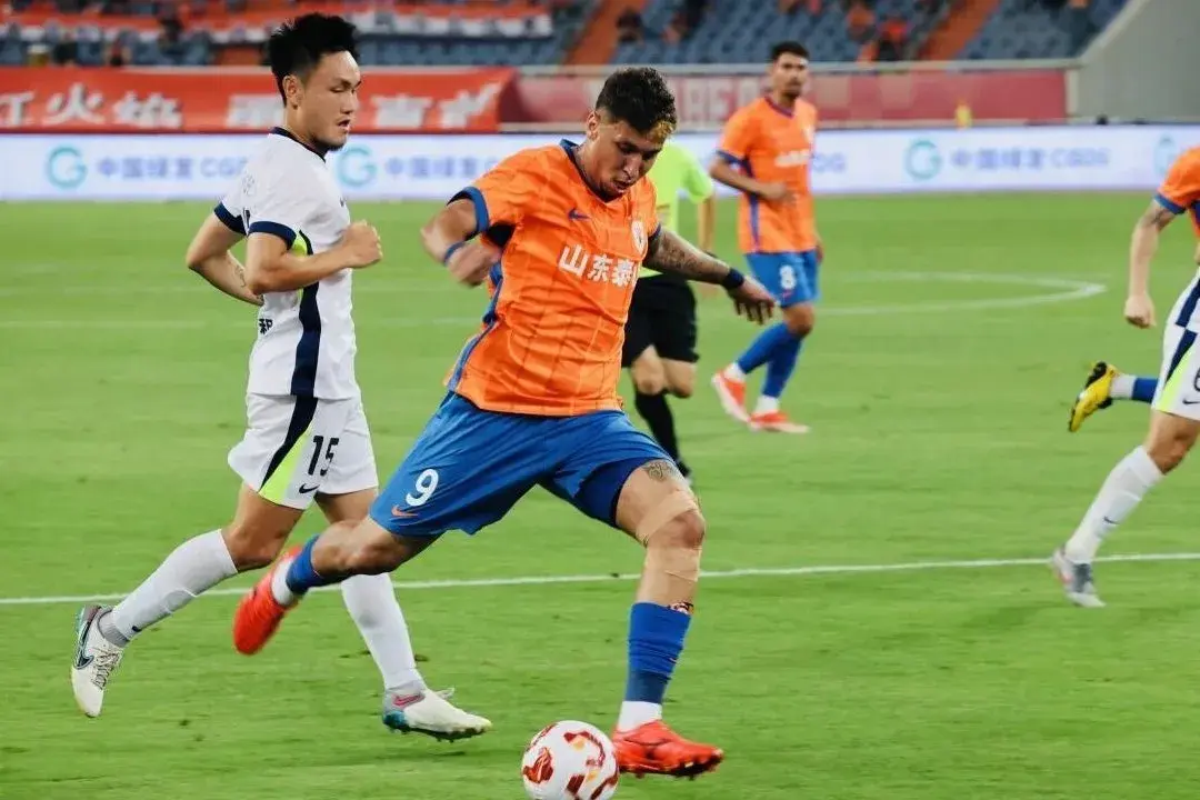 几名球员浮, 赛前就已意, 全队 几名球员浮, 赛前就已意, 全队