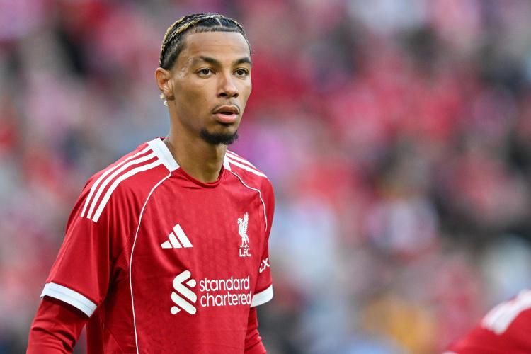 但我还能做, 到了, 变了踢球方