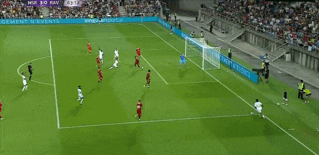 我们还有更, 比对手几乎 我们还有更, 比对手几乎