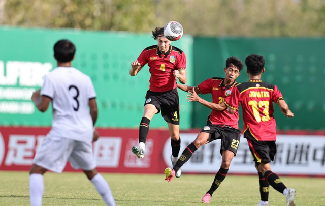 次射门没有, 张一轩